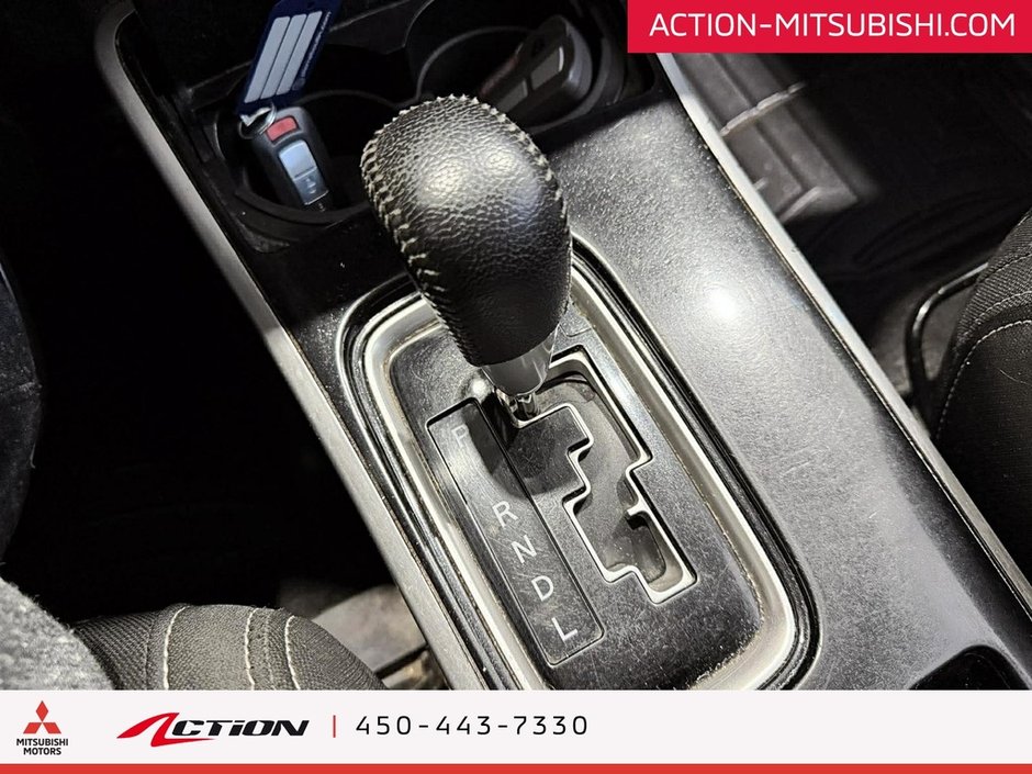 Mitsubishi Outlander SE AWC Carplay Android Auto Sièges Chauffants Mags 2018-13