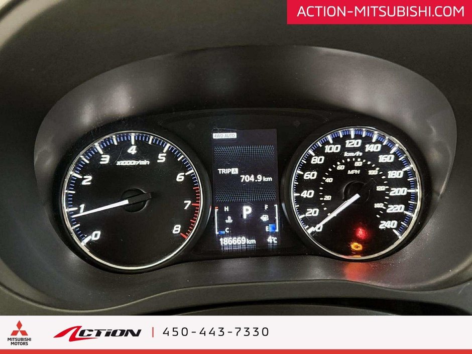 2018 Mitsubishi Outlander SE-10