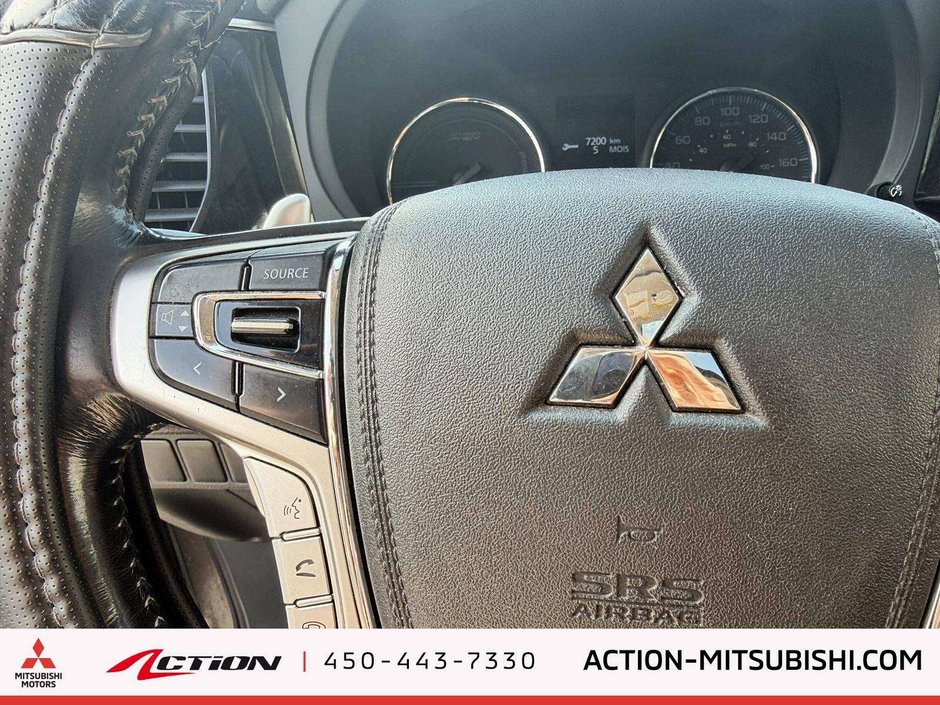 2018 Mitsubishi Outlander SE Touring-18