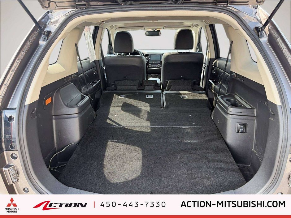 2018 Mitsubishi Outlander SE Touring-12