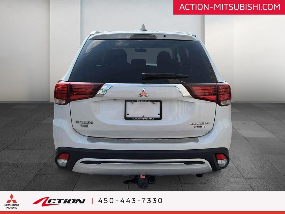 Mitsubishi Outlander SE AWC CARPLAY ANDROID AUTO 7 PASSAGERS . KEYLESS 2019-3