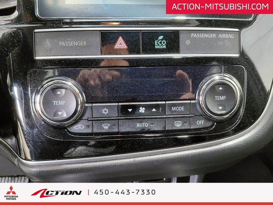 Mitsubishi Outlander SE Black Edition AWC Toit Ouvrant Bluetooth A/C 2019-24