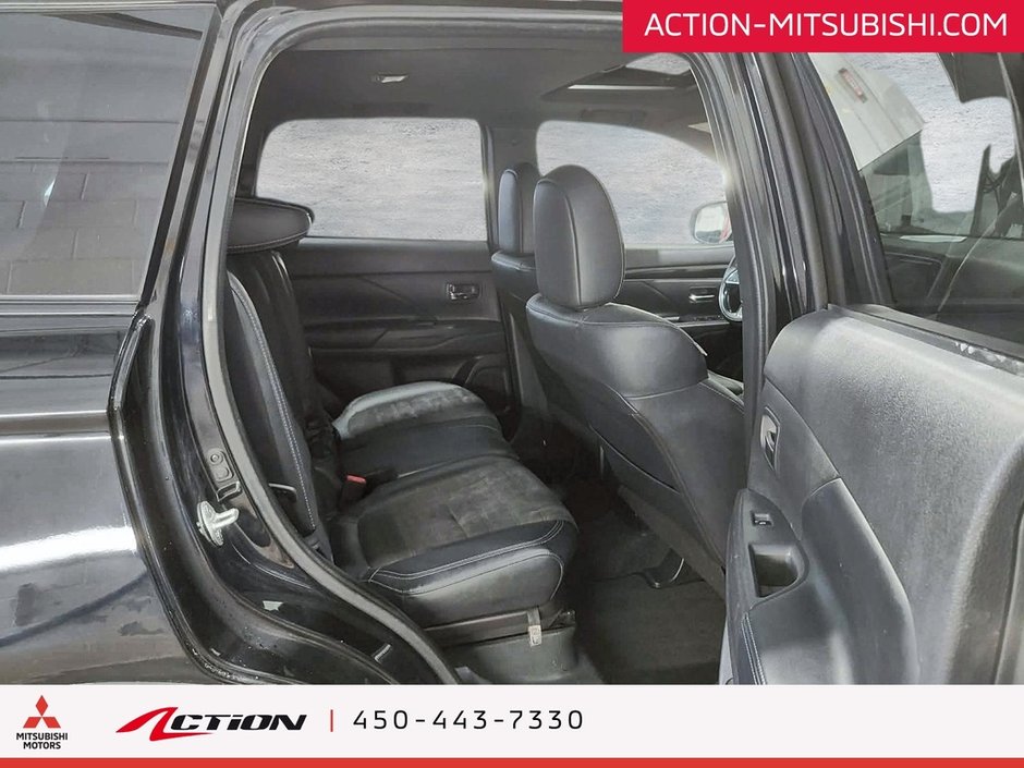 Mitsubishi Outlander SE Black Edition AWC Toit Ouvrant Bluetooth A/C 2019-15