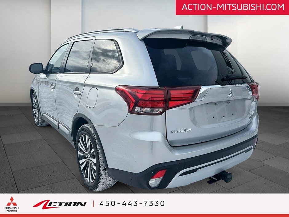 Mitsubishi Outlander SEL+S-AWC+TOIT+MAGS 18PO+CARPLAY+7 PASSAGERS 2020-6