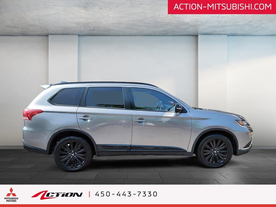 Mitsubishi Outlander Limited Edition S-AWC V6 Toit Ouvrant Hitch Mags 2020-5