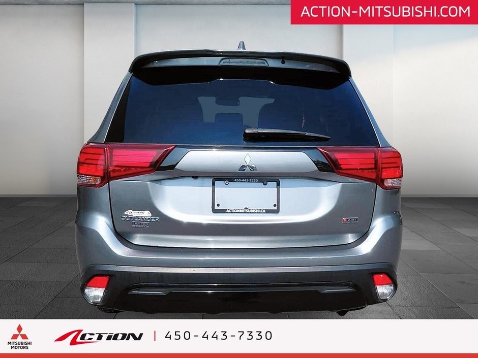 Mitsubishi Outlander Limited Edition S-AWC V6 Toit Ouvrant Hitch Mags 2020-3