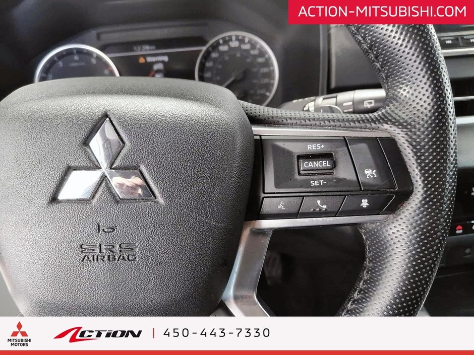Mitsubishi Outlander LE PREMIUM Toit Pano GPS Mags 20 Po Carplay 2022-20