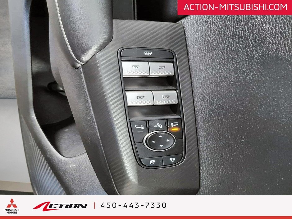 Mitsubishi Outlander LE Premium S-AWC Carplay Android Auto Toit Pano 2022-15