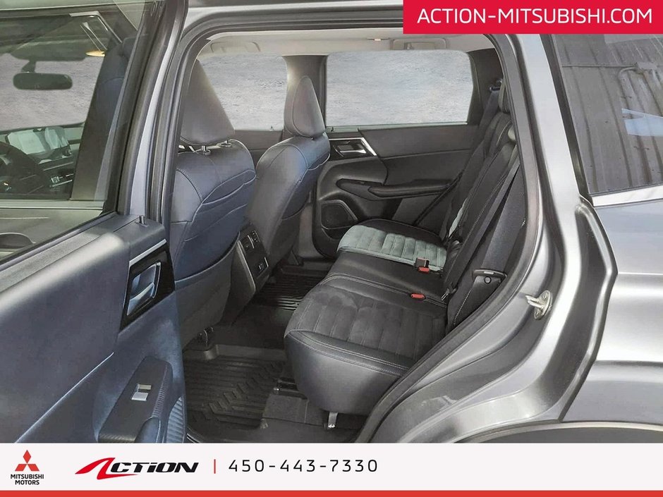 Mitsubishi Outlander LE Premium S-AWC Carplay Android Auto Toit Pano 2022-10