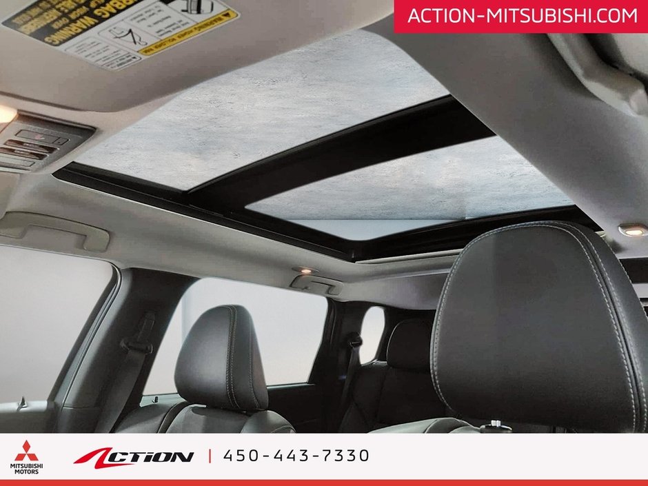 Mitsubishi Outlander LE Premium S-AWC Carplay Android Auto Toit Pano 2022-22