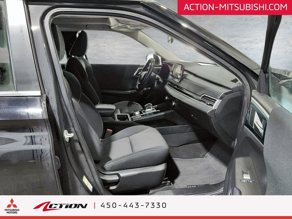 Mitsubishi Outlander SE S-AWC Apple Carplay Android Auto Mags 18 2022-15