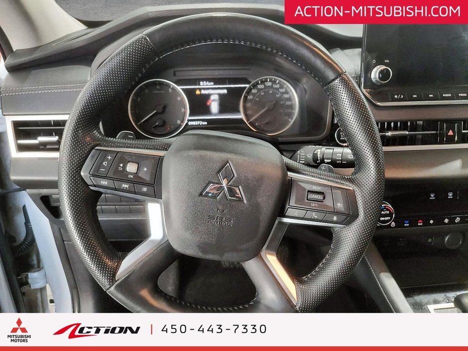 2022 Mitsubishi Outlander LE Premium S-AWC Carplay Android Auto Toit Pano-18