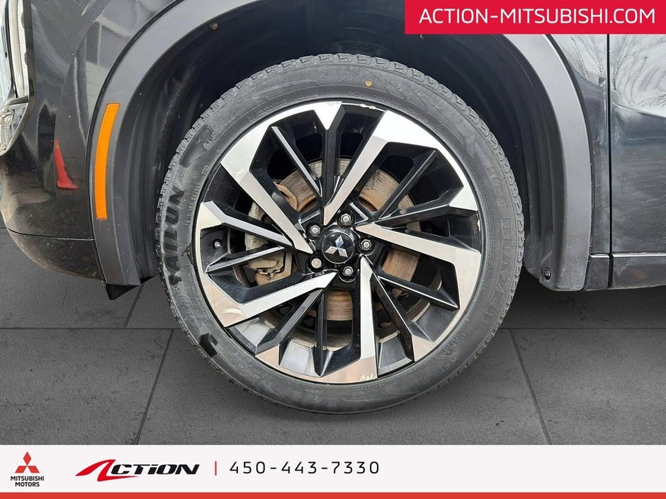 Mitsubishi Outlander GT S-AWC  Cuir Toit Ouvrant Mags A/C .  Caplay 2022-30