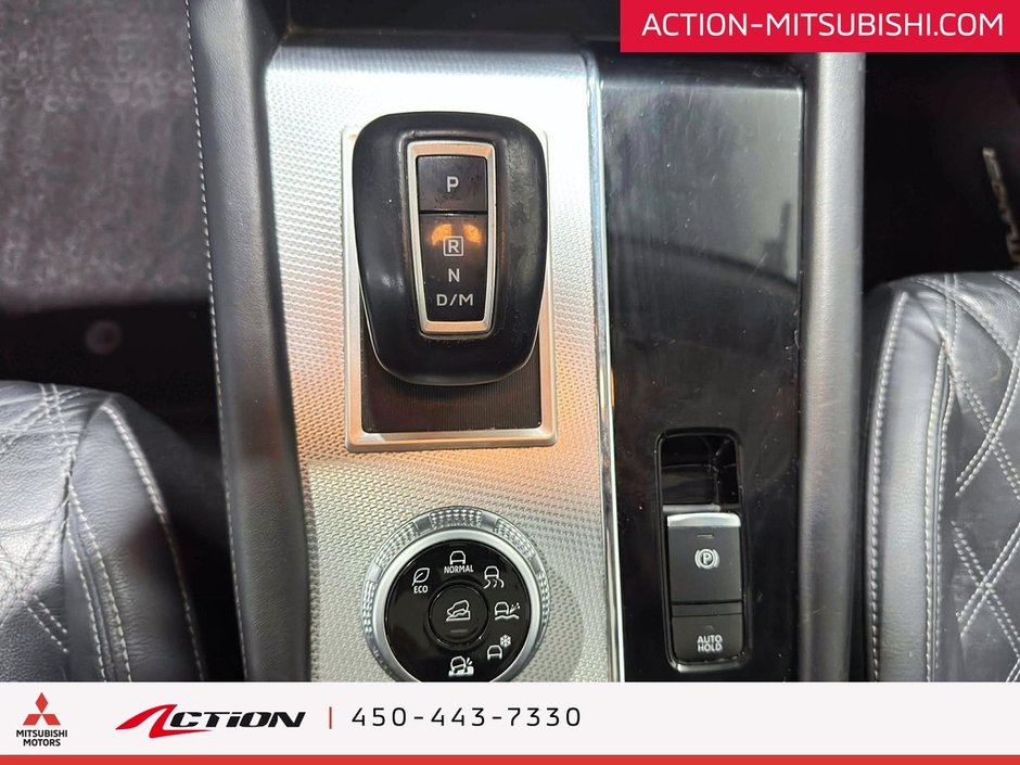 Mitsubishi Outlander GT S-AWC  Cuir Toit Ouvrant Mags A/C .  Caplay 2022-25