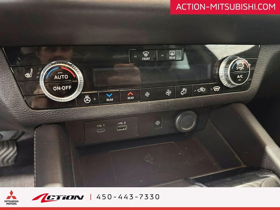 Mitsubishi Outlander GT S-AWC  Cuir Toit Ouvrant Mags A/C .  Caplay 2022-27