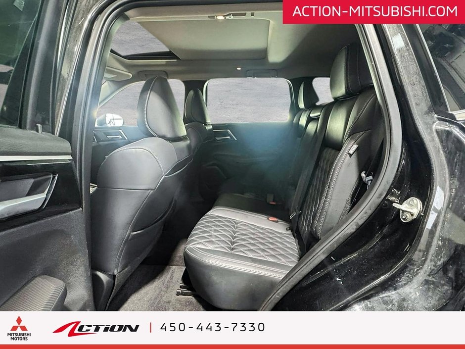 Mitsubishi Outlander GT S-AWC  Cuir Toit Ouvrant Mags A/C .  Caplay 2022-29
