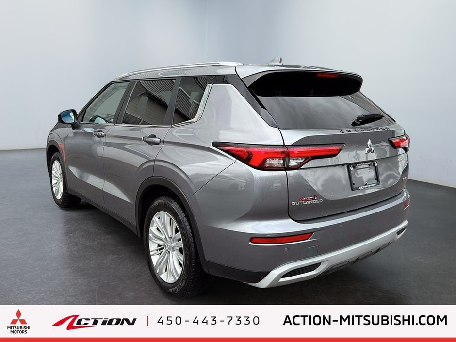 Mitsubishi Outlander SE S-AWC Apple Carplay Android Auto Mags 18 2022-2