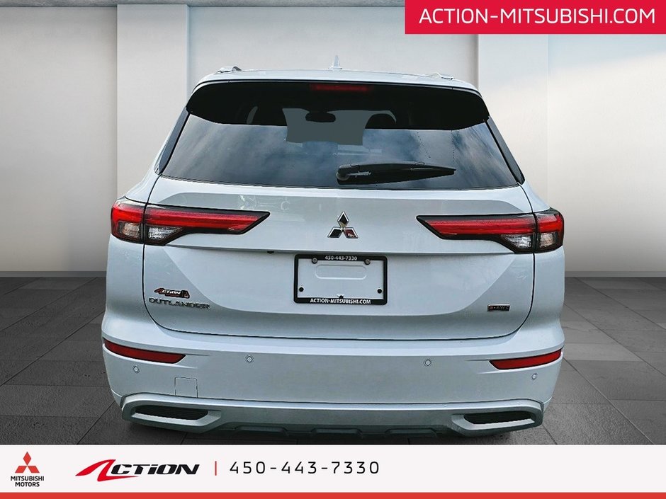 Mitsubishi Outlander GT+PREMIUM+S-AWC+TOIT PANO+CUIR+HEAD UP DISPLAY 2023-21