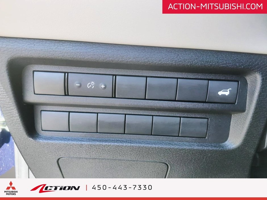 2023 Mitsubishi Outlander SEL S-AWC TOIT PANO CUIR MAGS 20 PO CARPLAY GPS-26