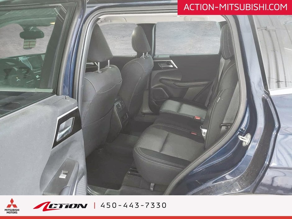 2023 Mitsubishi Outlander LE S-AWC 7 Passagers Toit Pano Carplay Android-10