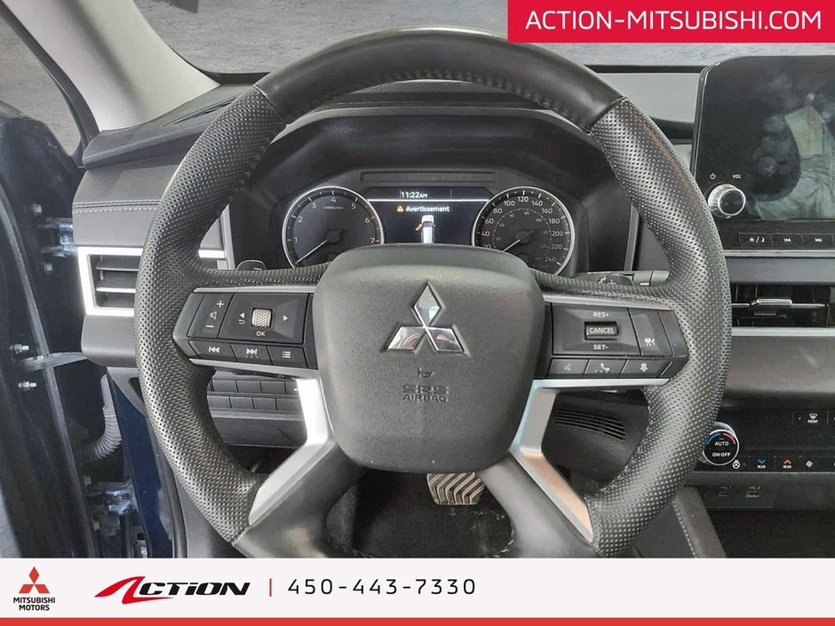 2023 Mitsubishi Outlander LE S-AWC 7 Passagers Toit Pano Carplay Android-18