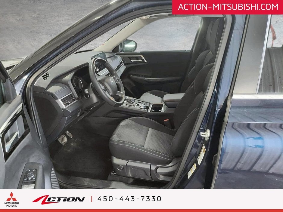 2023 Mitsubishi Outlander LE S-AWC 7 Passagers Toit Pano Carplay Android-9