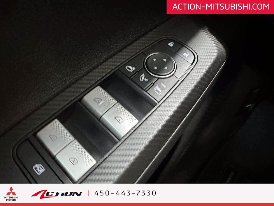 Mitsubishi Outlander SEL S-AWC Toit Pano Cuir Carplay GPS Android Auto 2023-16