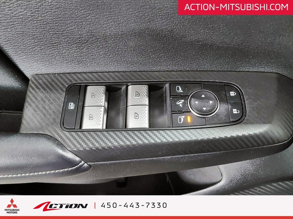 2023 Mitsubishi Outlander SE S-AWC Toit Pano  Carplay Android Auto Mags-16