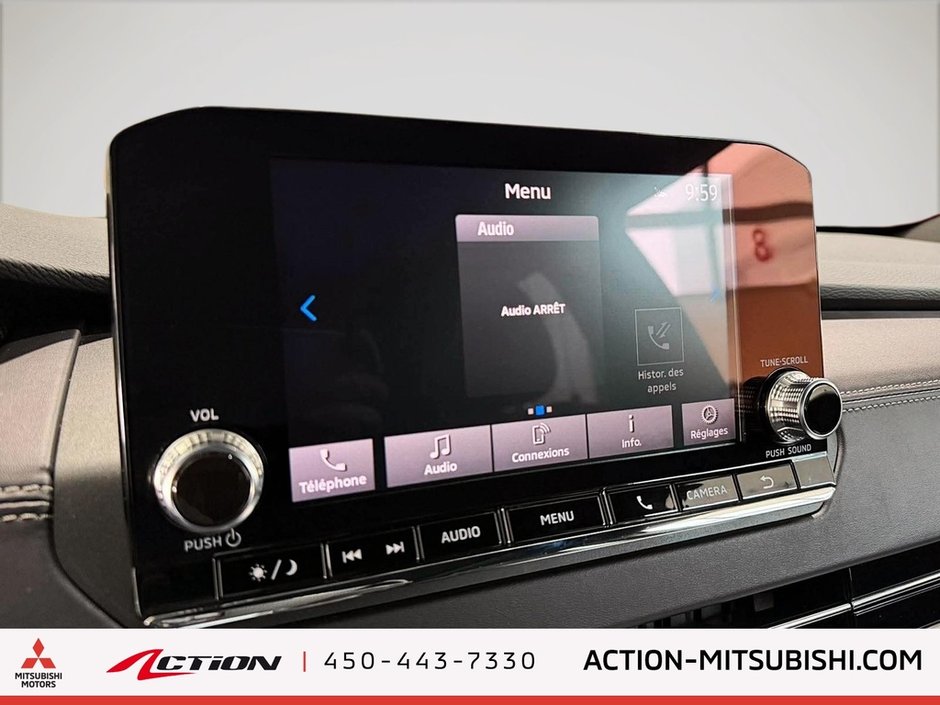2023 Mitsubishi Outlander NOIR S-AWC Toit Pano Cuir Bancs Chauffants Boss-19