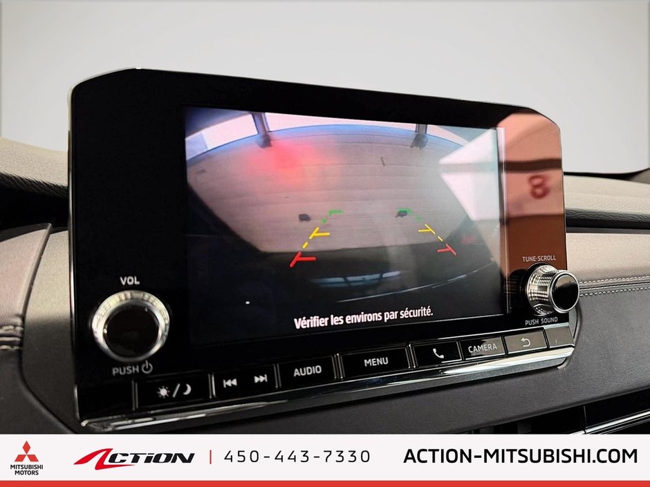 2023 Mitsubishi Outlander NOIR S-AWC Toit Pano Cuir Bancs Chauffants Boss-20