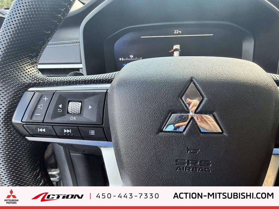 2023 Mitsubishi Outlander ES-20