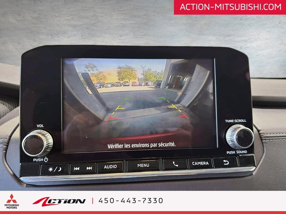 Mitsubishi Outlander SE S-AWC Toit Pano Carplay Android Auto Mags 18 2024-23