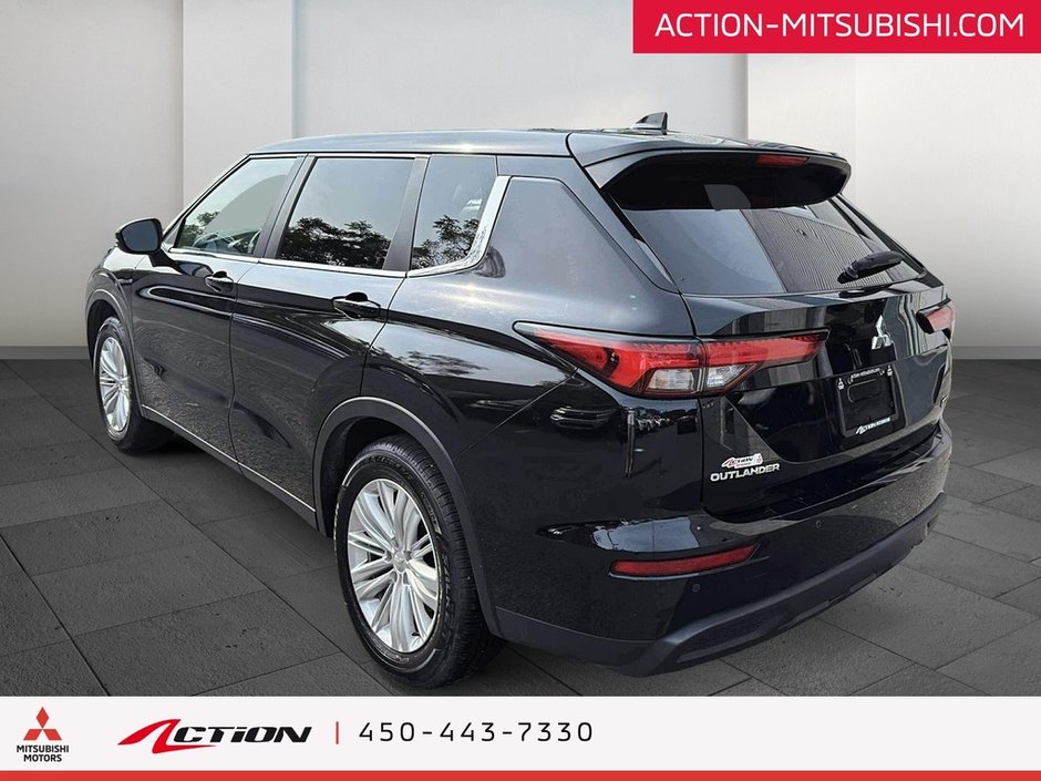 Mitsubishi Outlander ES S-AWC 7 Passagers Mags 18 Carplay Android Auto 2024-2