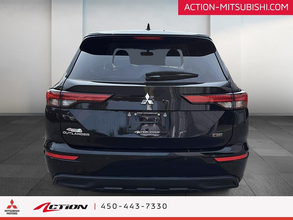 Mitsubishi Outlander ES S-AWC 7 Passagers Mags 18 Carplay Android Auto 2024-3