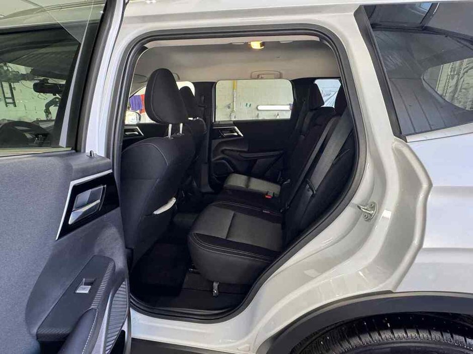 2024 Mitsubishi Outlander ES S-AWC 7 Passagers Carplay Android Auto Mags 18-19