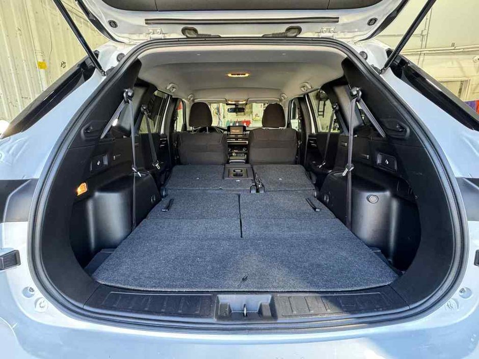 2024 Mitsubishi Outlander ES S-AWC 7 Passagers Carplay Android Auto Mags 18-15