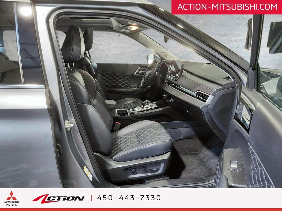 Mitsubishi Outlander PHEV GT S-AWC Boss Cuir Toit Pano Mags 20 Po 2024-15