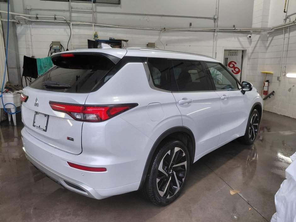 2024 Mitsubishi Outlander GT Premium S-AWC Bose Toit Pano Cuir Mags-6