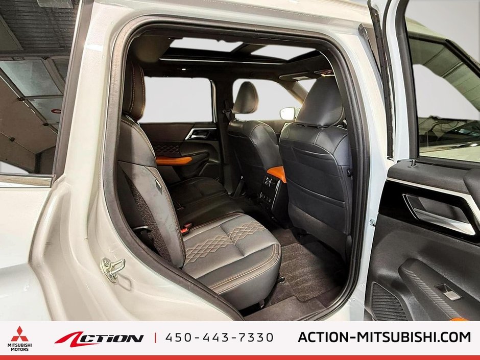 2024 Mitsubishi Outlander GT Premium S-AWC Bose Toit Pano Cuir Mags-11
