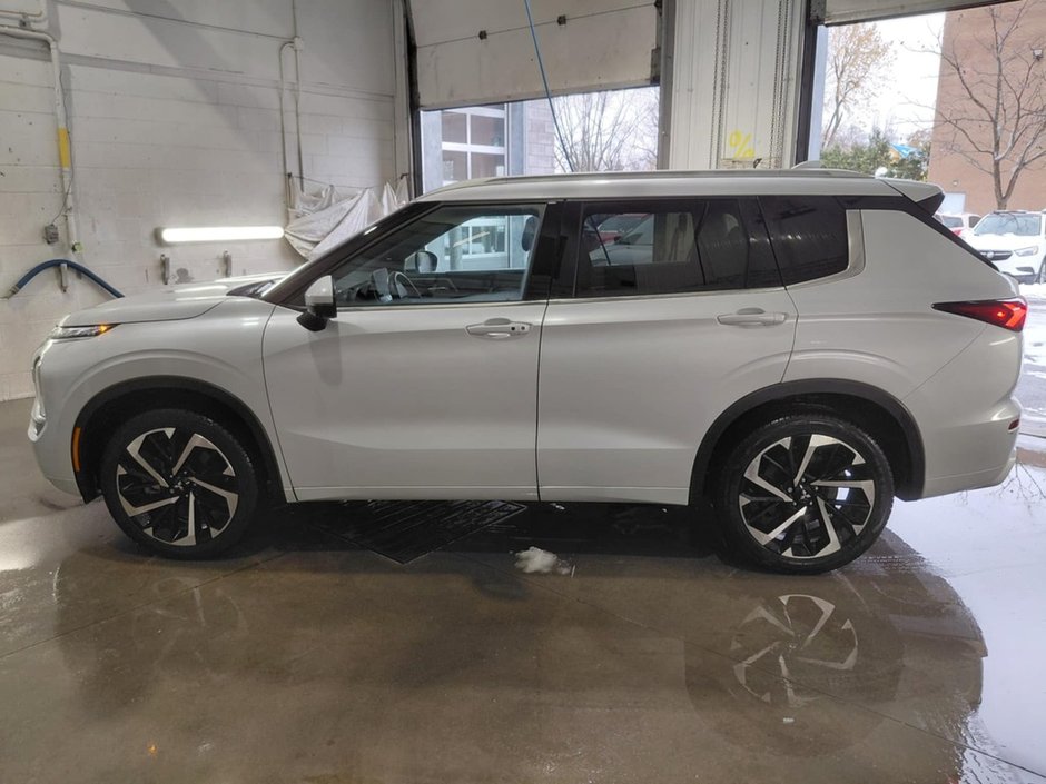 2024 Mitsubishi Outlander GT Premium S-AWC Bose Toit Pano Cuir Mags-13
