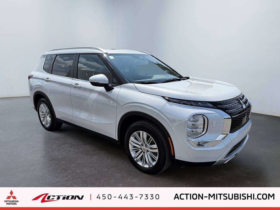 2024 Mitsubishi Outlander SE-6
