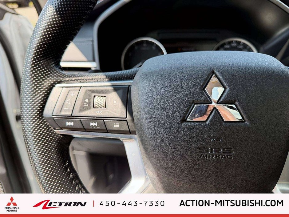 2024 Mitsubishi Outlander SE-19