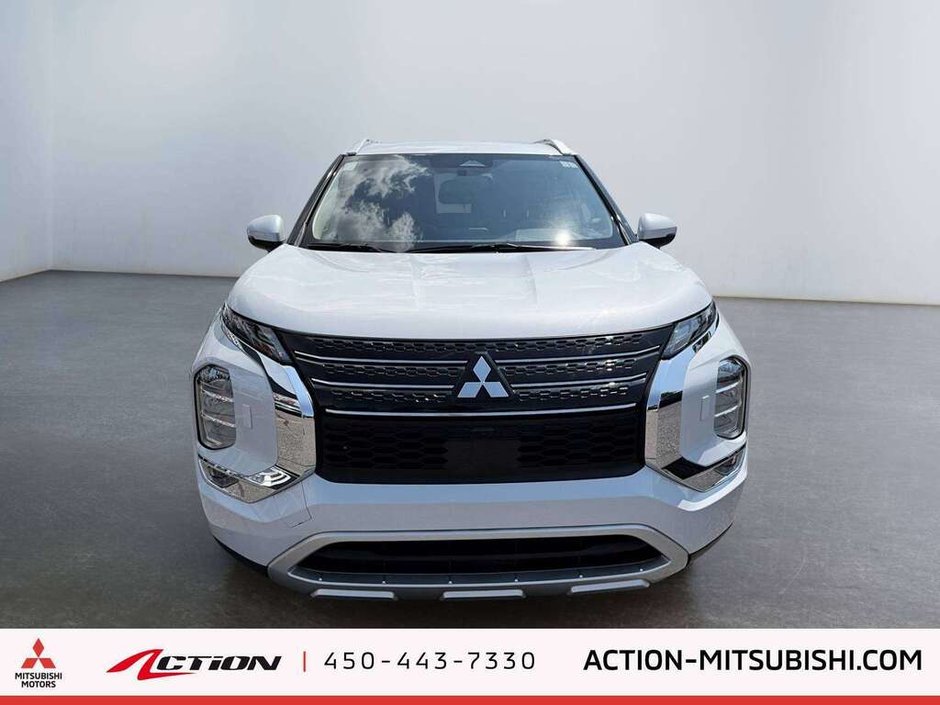 2024 Mitsubishi Outlander SE Toit Pano Mags Carplay Android Auto-7