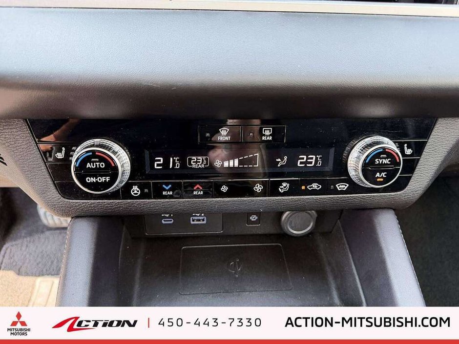 2024 Mitsubishi Outlander SE Toit Pano Mags Carplay Android Auto-22