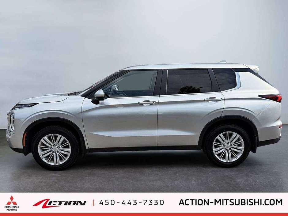 2024 Mitsubishi Outlander ES Carplay Android Auto A / C Gr.Électriques-1