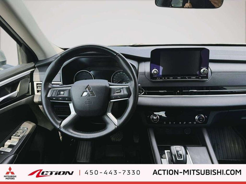 2024 Mitsubishi Outlander ES Carplay Android Auto A / C Gr.Électriques-16