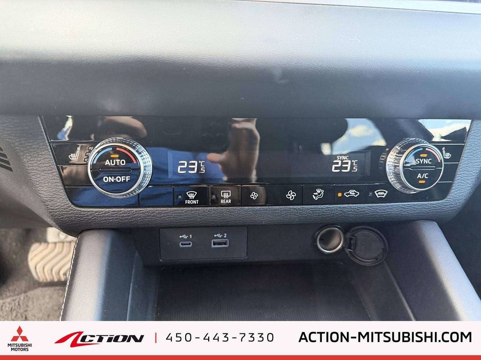 Mitsubishi Outlander ES-AWC 7 Passagers Jamais Accidenté CarPlay Mags 2024-22