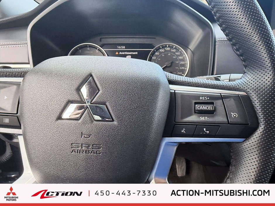 Mitsubishi Outlander ES-AWC 7 Passagers Jamais Accidenté CarPlay Mags 2024-18