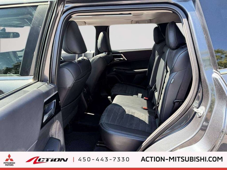 2024 Mitsubishi Outlander LE AWC Toit Pano Carplay Android Auto Mags-10