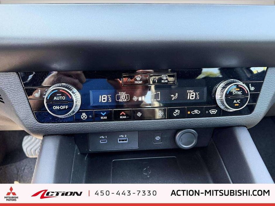 2024 Mitsubishi Outlander LE AWC Toit Pano Carplay Android Auto Mags-24